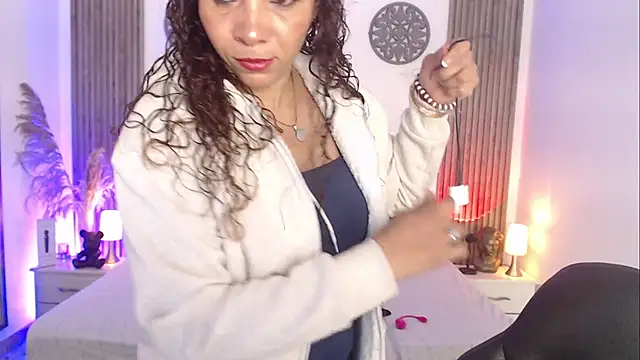 Serena Houstonn online show from March 2026 11:38:01 AM