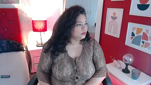 Snapshot of merly_chica chatting on November 2025 01:00:01 PM merly chica online show from November 2025 01:00:01 PM