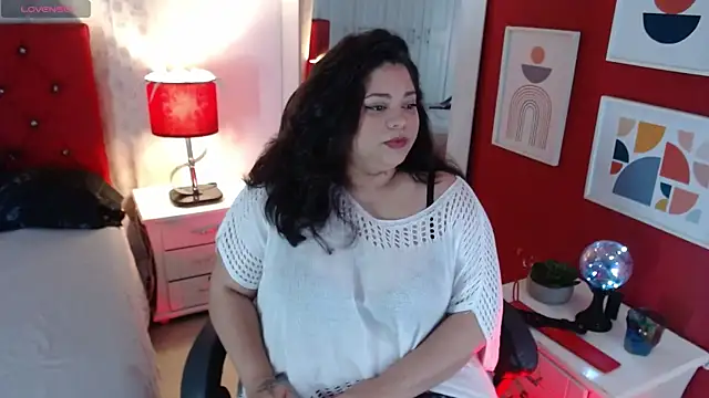 Snapshot of merly_chica chatting on November 2025 12:59:02 PM merly chica online show from November 2025 12:59:02 PM