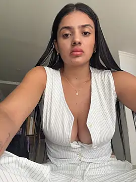 AnaaFaith  online show from March 2026 07:31:01 PM