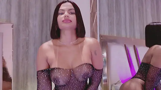 IrinaVelvet online show from September 2025 04:40:02 PM