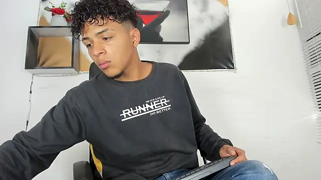 Manuel Mateus1 online show from September 2025 09:14:02 PM