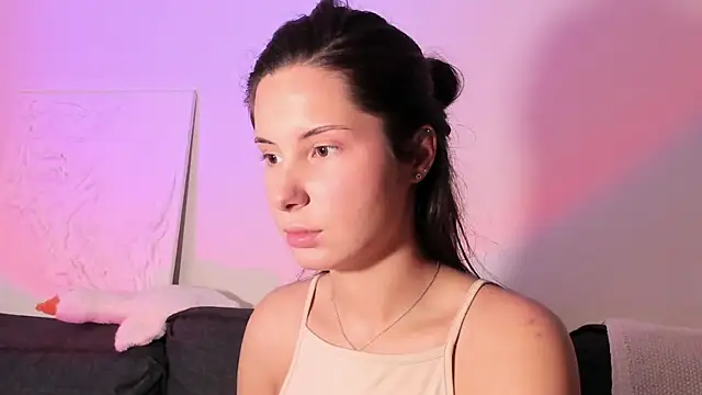 emma craftt online show from September 2025 10:59:01 AM