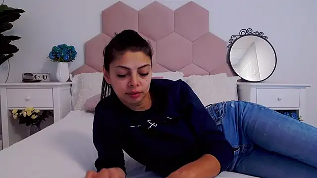 LadyLiia online show from January 2025 05:17:02 AM