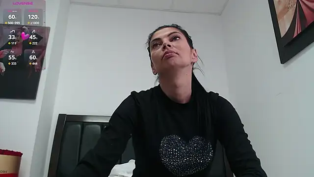 LadyLiia online show from April 2026 03:34:01 AM