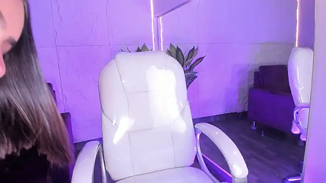 DulceGreem online show from February 2026 08:02:01 PM