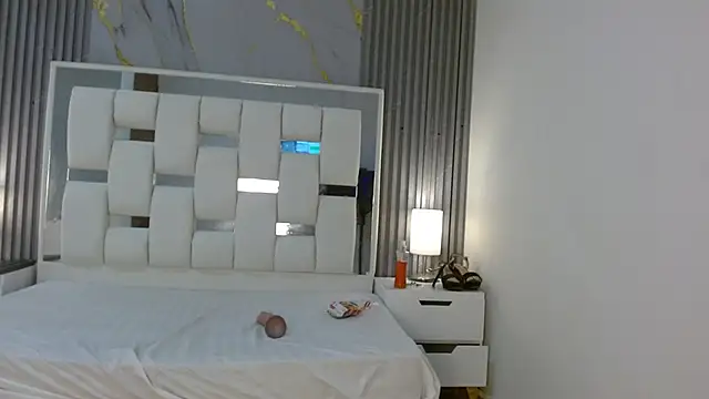 VanessaHard as online show from September 2025 07:25:02 PM