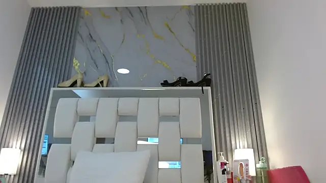 VanessaHard as online show from October 2025 07:42:02 PM