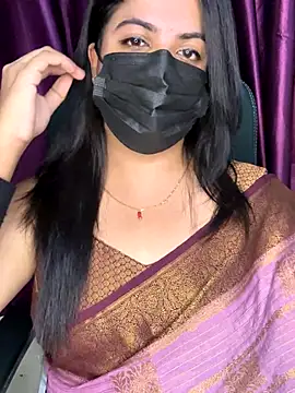 Snapshot of best_couple19 chatting on November 2025 06:52:01 PM best couple19 online show from November 2025 06:52:01 PM