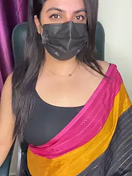 Snapshot of best_couple19 chatting on December 2025 01:18:02 PM best couple19 online show from December 2025 01:18:02 PM