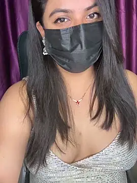 Snapshot of best_couple19 chatting on February 2026 05:30:02 PM best couple19 online show from February 2026 05:30:02 PM