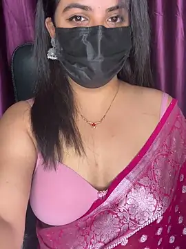 Snapshot of best_couple19 chatting on February 2026 05:40:02 PM best couple19 online show from February 2026 05:40:02 PM