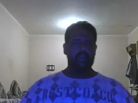 elpoop7305 online show from October 2025 04:36:02 PM