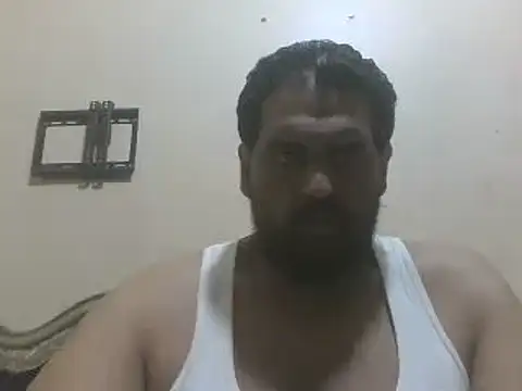 Snapshot of elpoop7305 chatting on May 2026 03:56:01 AM elpoop7305 online show from May 2026 03:56:01 AM