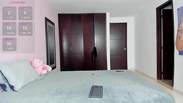 marianaandvalen online show from March 2026 11:05:02 AM