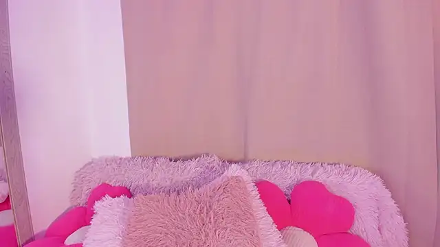 ameliiaa smith online show from February 2026 09:04:01 PM