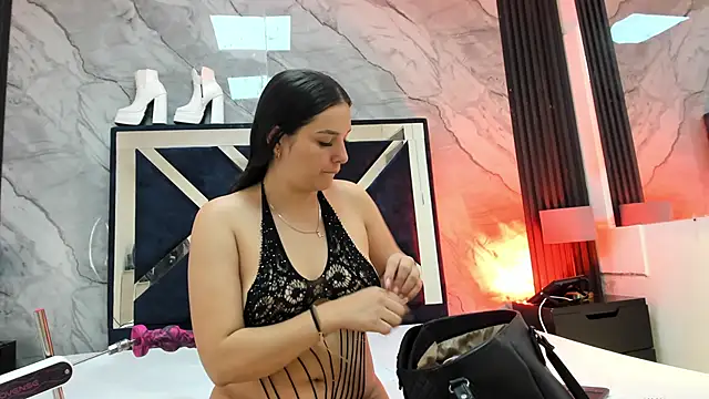 Snapshot of VioletRose_as chatting on May 2026 10:37:02 PM VioletRose as online show from May 2026 10:37:02 PM