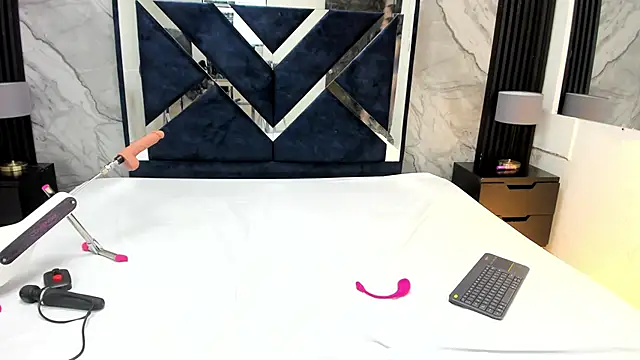 Snapshot of VioletRose_as chatting on May 2026 08:07:02 PM VioletRose as online show from May 2026 08:07:02 PM