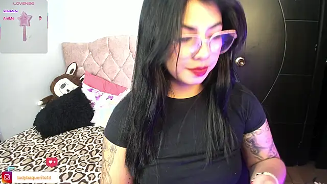 Snapshot of charlotte_queen1320 chatting on June 2026 04:10:02 AM charlotte queen1320 online show from June 2026 04:10:02 AM