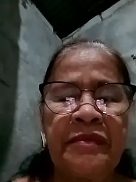 Snapshot of Sweet-Lita50 chatting on September 2025 01:12:02 PM Sweet-Lita50 online show from September 2025 01:12:02 PM