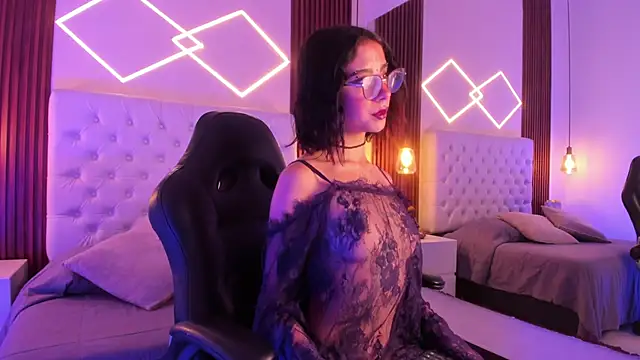 ZamabyCrucie online show from September 2025 11:48:01 PM