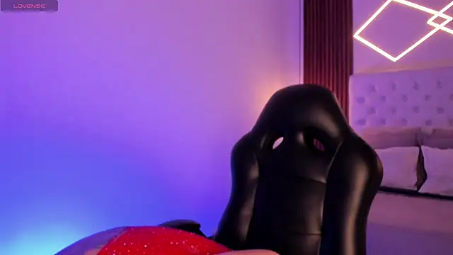 ZamabyCrucie online show from September 2025 11:39:02 PM