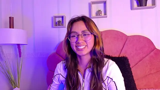 Conejita 420 online show from October 2025 06:50:02 PM