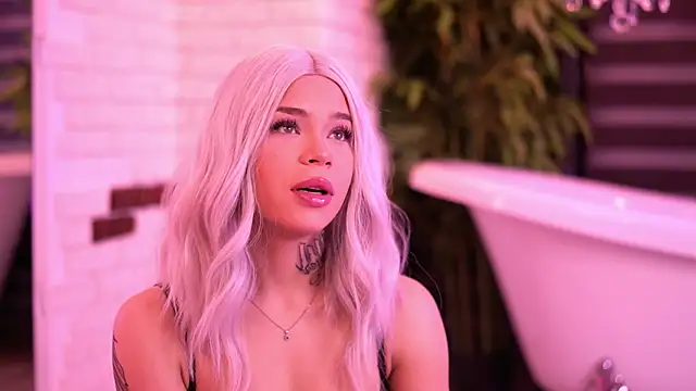 NickyBenz online show from March 2026 07:16:02 PM