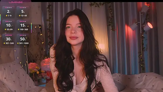 Snapshot of liza_whisky chatting on September 2025 03:34:02 PM liza whisky online show from September 2025 03:34:02 PM