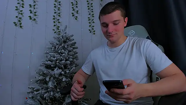 Your Claddagh online show from December 2025 05:42:01 PM