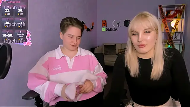 Snapshot of marta_smith chatting on October 2025 12:57:01 AM marta smith online show from October 2025 12:57:01 AM