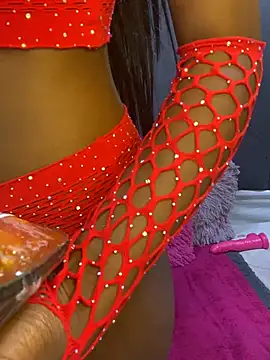 Snapshot of LonelyQueenxx25 chatting on July 2026 06:01:02 PM LonelyQueenxx25 online show from July 2026 06:01:02 PM