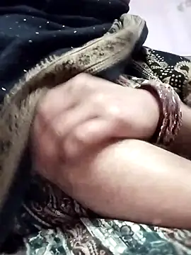 rani8008 online show from February 2026 05:27:01 PM