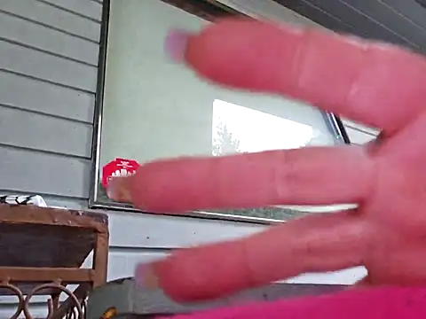 Snapshot of Sugarloveless chatting on October 2025 06:26:01 PM Sugarloveless online show from October 2025 06:26:01 PM