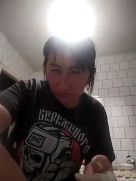 Snapshot of Funny_Karina chatting on September 2025 04:19:01 PM Funny Karina online show from September 2025 04:19:01 PM