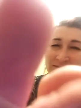 Snapshot of Funny_Karina chatting on November 2025 08:41:02 PM Funny Karina online show from November 2025 08:41:02 PM