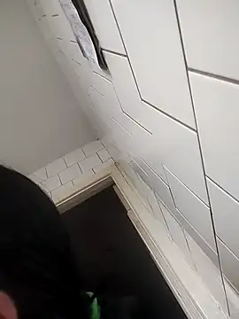 Snapshot of Funny_Karina chatting on November 2025 10:09:01 AM Funny Karina online show from November 2025 10:09:01 AM