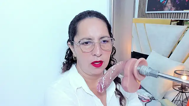 Snapshot of Luna_Naughty1 chatting on January 2026 07:29:01 PM Luna Naughty1 online show from January 2026 07:29:01 PM