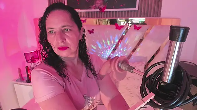 Snapshot of Luna_Naughty1 chatting on February 2026 07:36:01 PM Luna Naughty1 online show from February 2026 07:36:01 PM