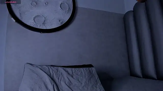 Lucy-23 online show from March 2026 02:04:02 AM