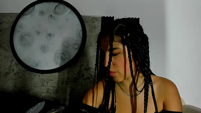 Lucy-23 online show from April 2026 04:15:02 AM