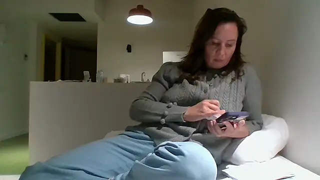 ALICAINWONDERLAND online show from October 2025 08:09:02 PM