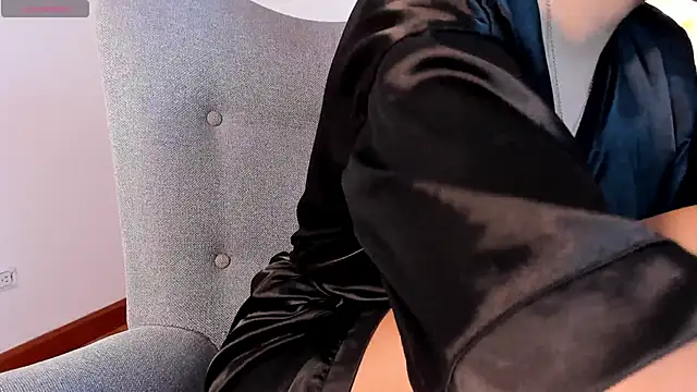 Snapshot of MeryCoors chatting on June 2026 12:32:01 PM MeryCoors online show from June 2026 12:32:01 PM