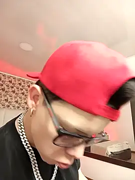 SpencerMontgomery online show from October 2025 07:00:01 PM