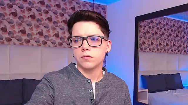 SpencerMontgomery online show from October 2025 08:00:02 PM