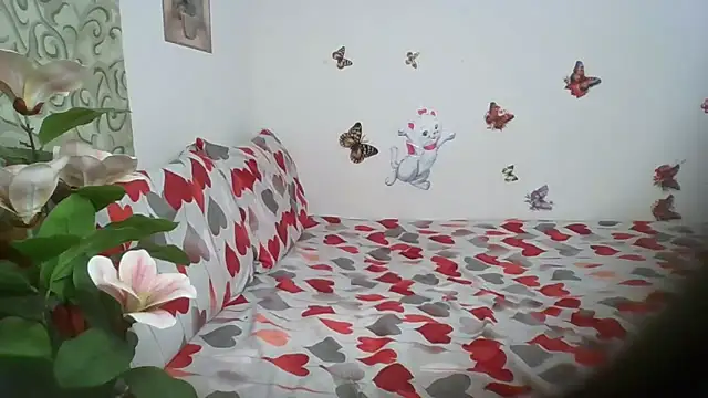 Snapshot of LustInLips chatting on February 2026 03:07:02 AM LustInLips online show from February 2026 03:07:02 AM