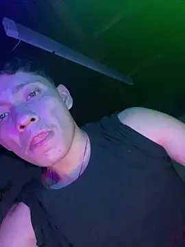 elfernh online show from October 2025 06:00:02 AM