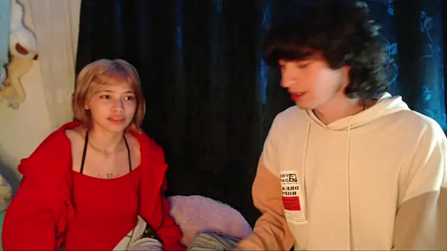 MixiPeach online show from May 2026 08:32:01 AM