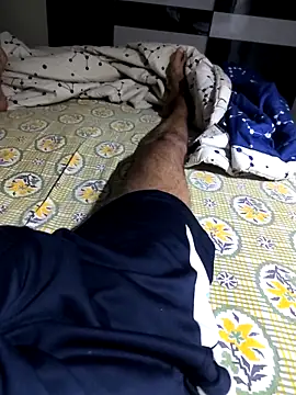 Snapshot of fckboy987 chatting on February 2026 07:15:01 PM fckboy987 online show from February 2026 07:15:01 PM