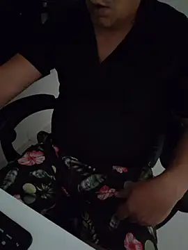 Carloskasado online show from October 2025 05:41:02 PM